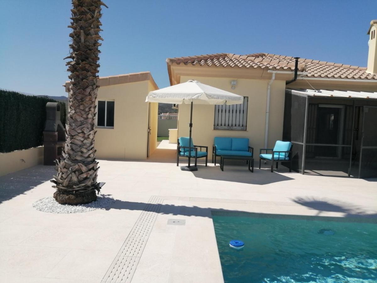 Villa Los Castos Immaculate 2-Bed Villa Arboleas Zewnętrze zdjęcie